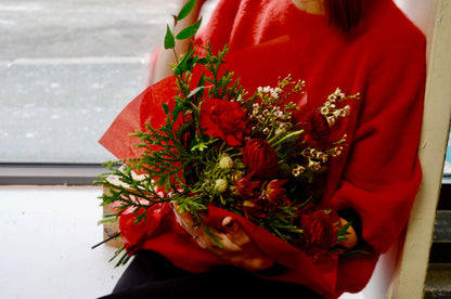 Christmas cut flower bouquet from