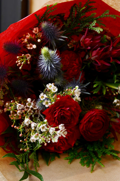 Christmas cut flower bouquet from