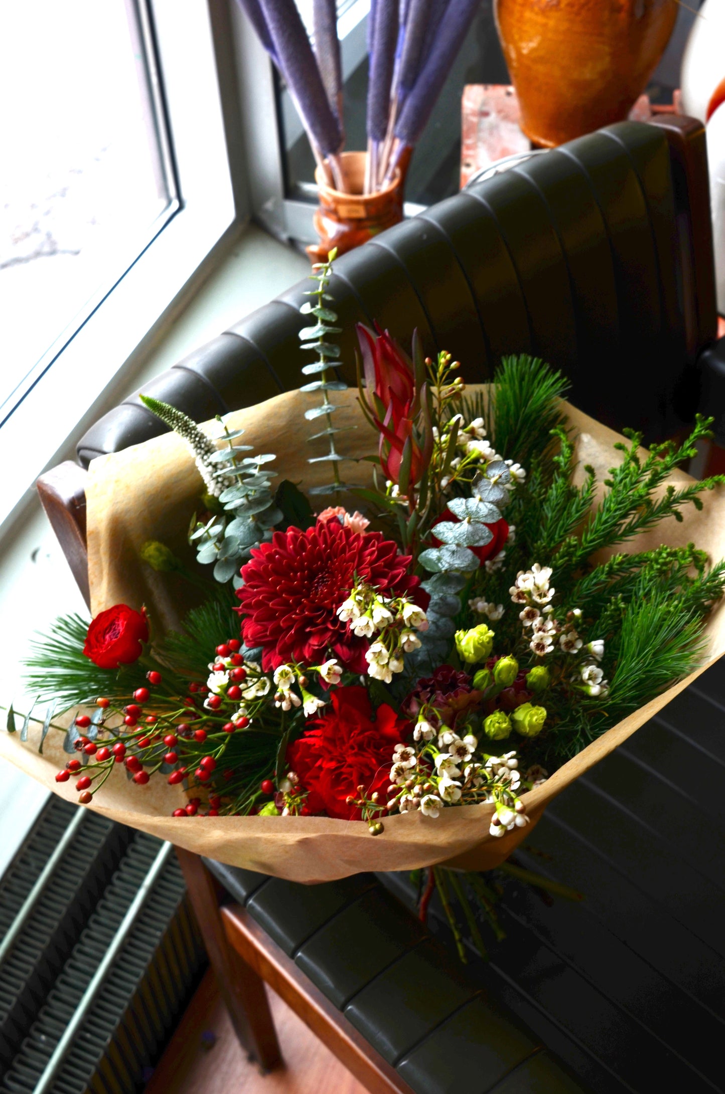 Christmas cut flower bouquet from