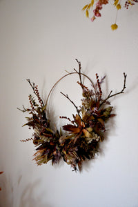 Dried flower wreath from